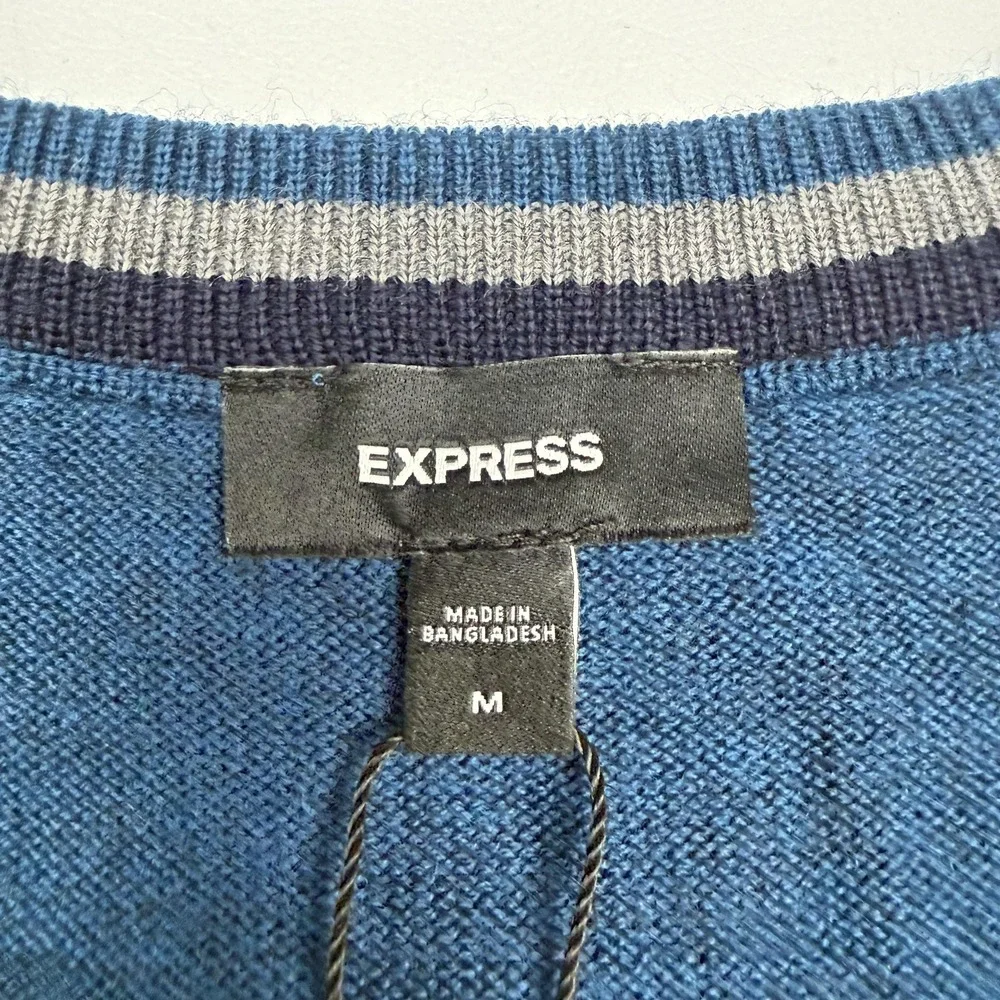 Express Sweater Mens Medium Blue Merino Wool Crewneck Knit Pullover Lightweight
